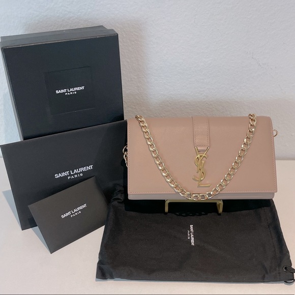 Yves Saint Laurent Handbags - AUTH Yves Saint Laurent WOC